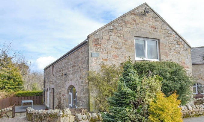 Warenford Cottage | 4 bedroom accommodation in Bamburgh