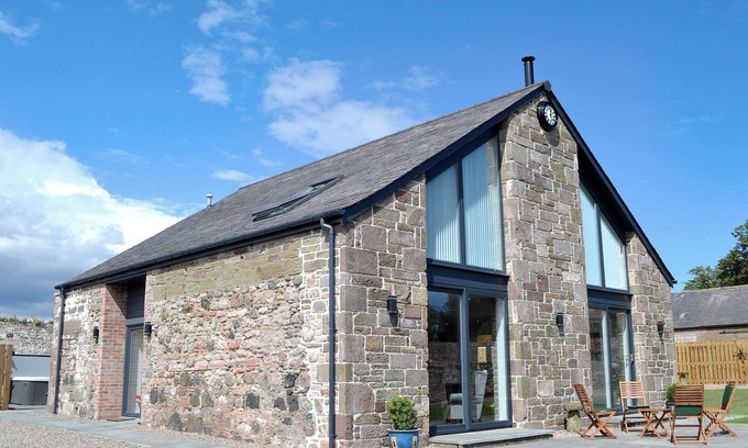 Montrose Cottage | 4 bedroom accommodation in Montrose