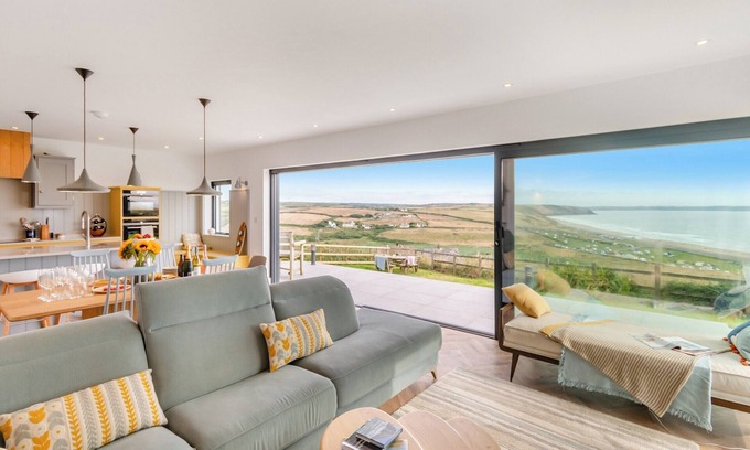 Penycwm Cottage | 4 bedroom accommodation in Newgale
