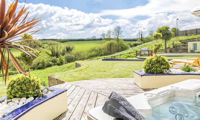 Holbeton Cottage | 4 bedroom accommodation in Holbeton, near Ivybridge