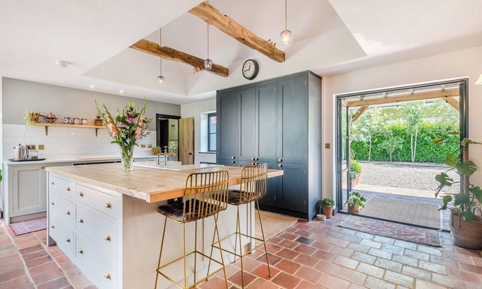 Foxley Cottage | 4 bedroom accommodation in Kerdiston, near Reepham