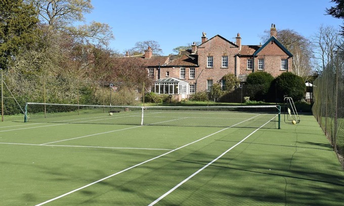 Maunby House | 4 bedroom accommodation in Maunby, near Thirsk