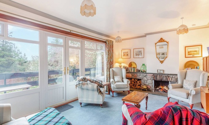 Thurso Cottage | 4 bedroom accommodation in Thurso