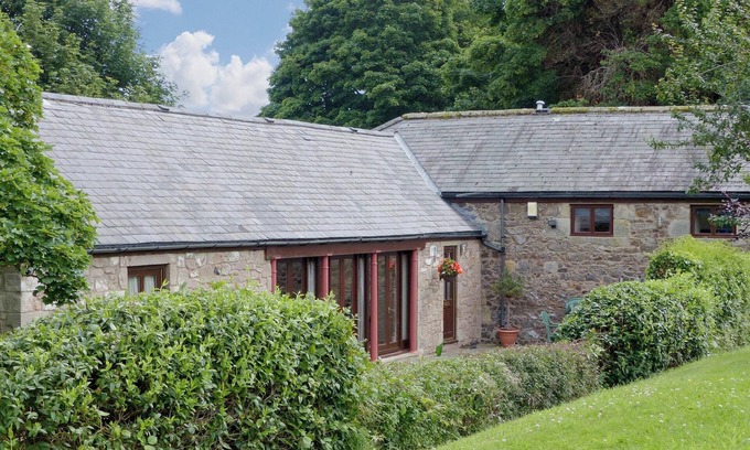 Wooler Cottage | 4 bedroom accommodation in Milfield Hill, Wooler