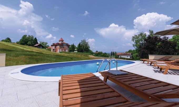 Kupinecki Kraljevec House | 4 bedroom accommodation in Starjak