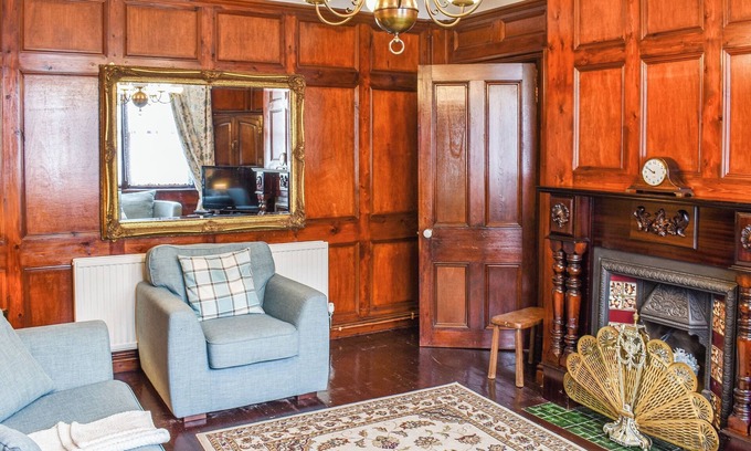 Rhyl Cottage | 4 bedroom accommodation in Rhyl