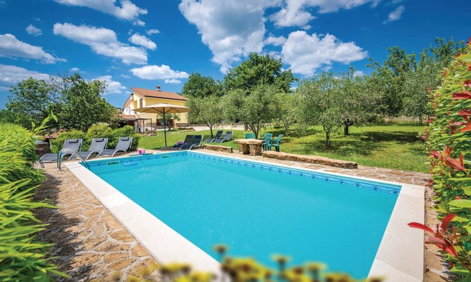 Groznjan House | 4 bedroom amazing home in Groznjan
