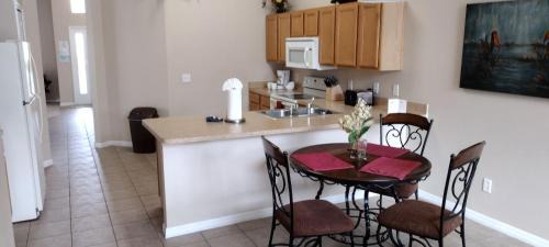 Solana House | 4 bedroom and 3 bath home in the highly rated community of Solana!