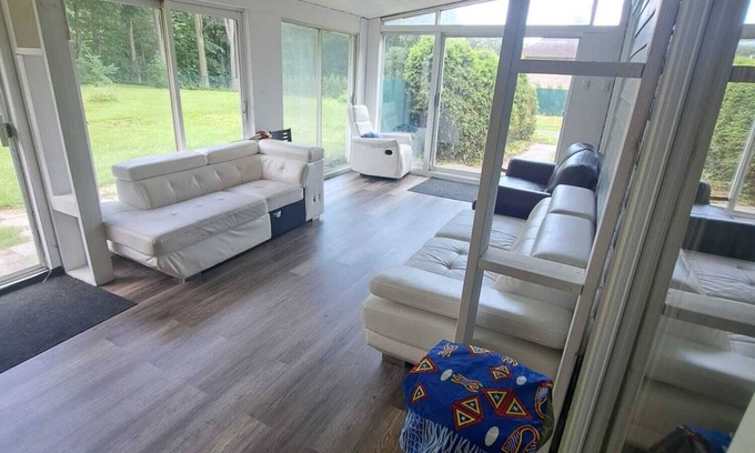 Mauricie House | 4-BEDROOM APARTMENT FOR ALL-INCLUSIVE WORKERS | 5 MN PONT LAVIOLETTE