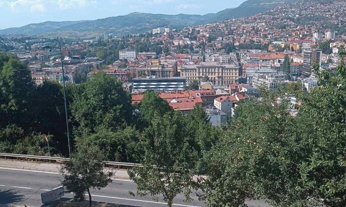 Sarajevo Apartment | 4-bedroom apartment in enchanting Sarajevo with AC, WiFi. Enjoy your stay