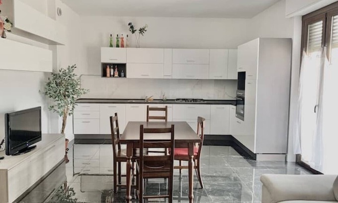 Bergamo Apartment | 4 Bedroom Apartment in Bergamo