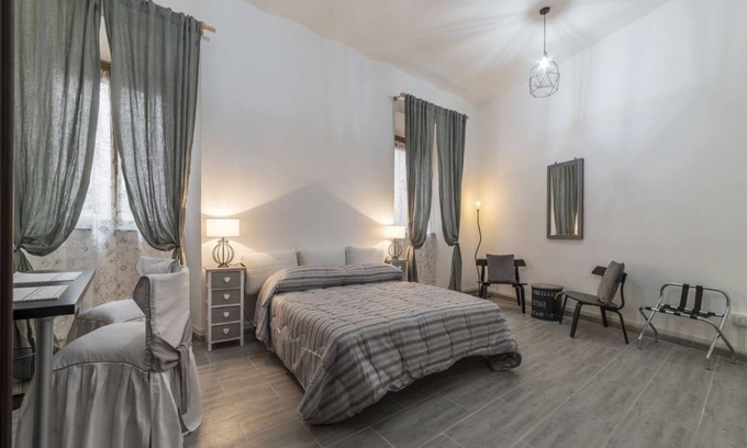 Salario Apartment | 4 bedroom apartment in rome