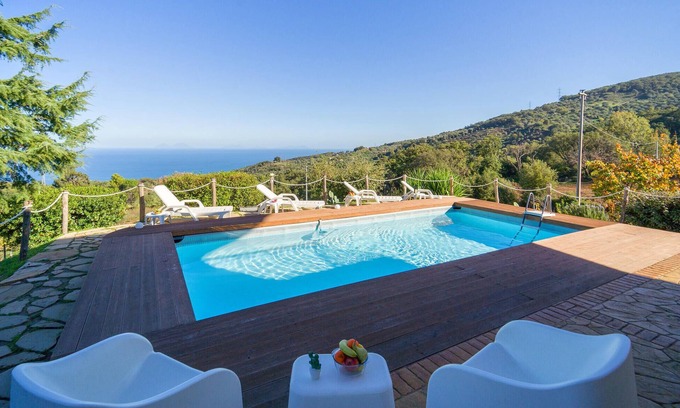 Caronia House | 4 bedroom awesome home in Caronia