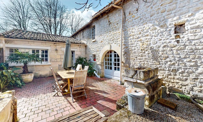 Graves-Saint-Amant House | 4 bedroom beautiful home in Saint-Simon