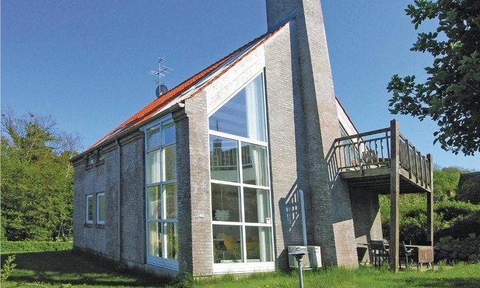 Listed House | 4 Bedroom Beautiful Home In Svaneke