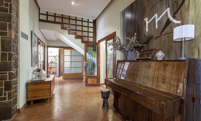 Pedralba Apartment | 4 bedroom CASA DEL RIO for 8 people