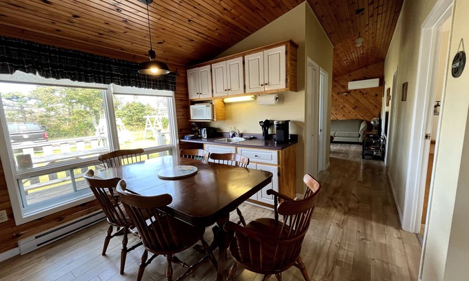 Stanhope Cottage | 4-bedroom Cottage by the PEI National Park - Stanhope Cottages