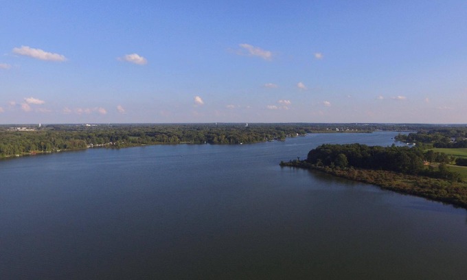 Coldwater Cottage | 4-bedroom cottage on wonderful Randall Lake, Coldwater, Michigan