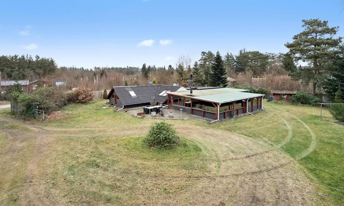 Ans House | 4 bedroom cozy home in Ans By