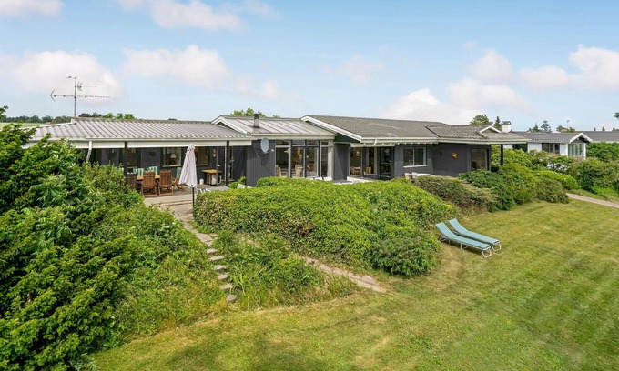 Holbaek House | 4 bedroom cozy home in Holbæk