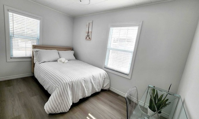 Algoma District House | 4 Bedroom Dream, No Place like Soo Villa