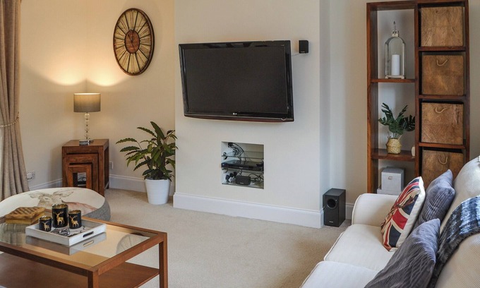 Woodhorn Cottage | 4 bedroom accommodation in Newbiggin-by-the-Sea