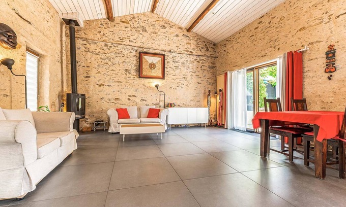 Bouguenais House | 4 bedroom gorgeous home in Bouguenais