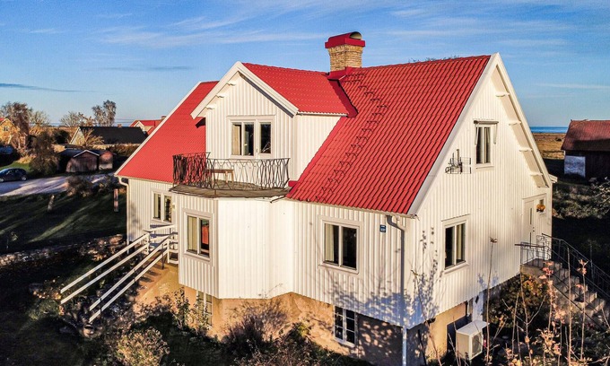 Degerhamn House | 4 bedroom gorgeous home in Degerhamn
