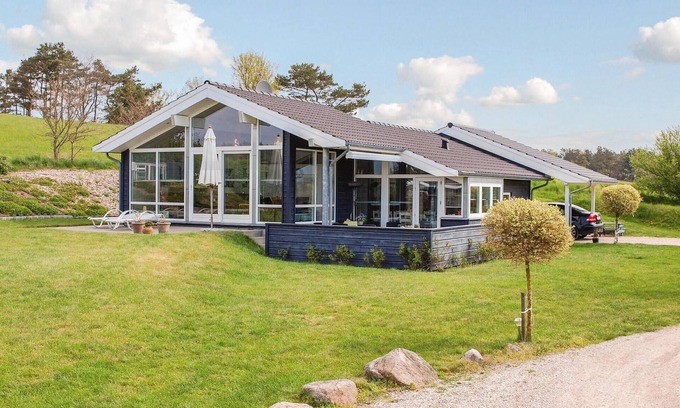 Egsmark Strand House | 4 bedroom gorgeous home in Ebeltoft