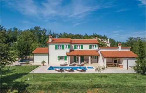 Gracisce House | 4 Bedroom Gorgeous Home In Pican