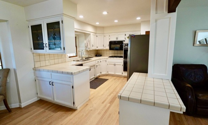 Fowler House | 4-Bedroom Haven: 2 Full Baths, Peaceful Retreat with Modern Comforts!