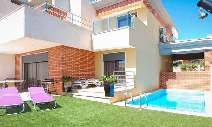 Mosqueira Villa | ★4 Bedroom, Holiday villa with Private Pool, Beach nearby in Albufeira