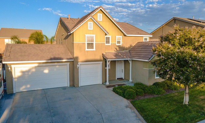 Temecula House | 4 Bedroom Home Just Minutes From Wine Country