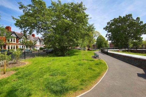Penylan House | 4 bedroom House nr Cardiff City Centre