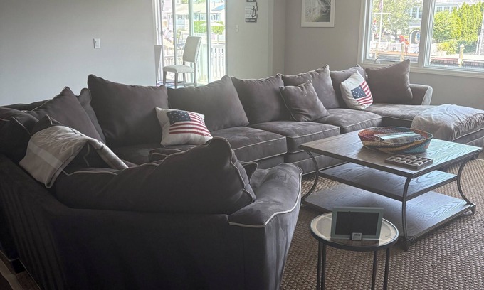 Point Pleasant House | 4-bedroom house in welcoming Point Pleasant with a double lot dock
