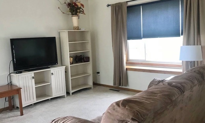 Rapid City House | 4-bedroom house with WiFi, AC in wonderful Rapid City