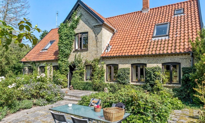 Torrig House | 4 bedroom lovely home in Horslunde