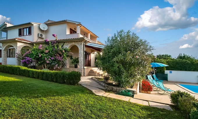 Premantura House | 4 bedroom lovely home in Pula