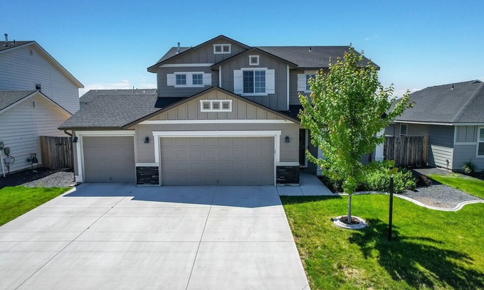 Nampa House | 4 bedroom Nampa 83687, Extended Stays, Crews, Family