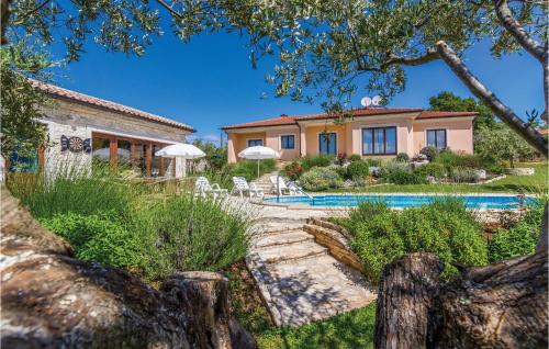 Kastel House | 4 Bedroom Nice Home In Buje