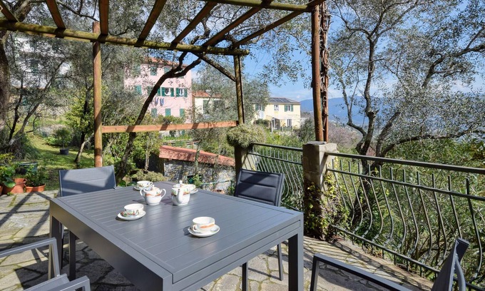 Ruta House | 4 bedroom nice home in Camogli