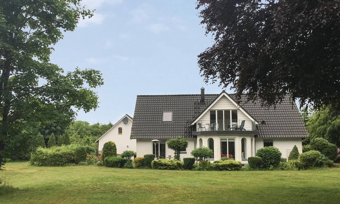 Brande House | 4 bedroom pet friendly home in Brande