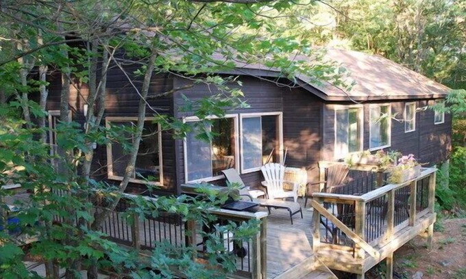 Gravenhurst Cottage | 4 Bedroom Sanctuary on North Muldrew Lake, Privacy In Muskoka, Gravenhurst, ON