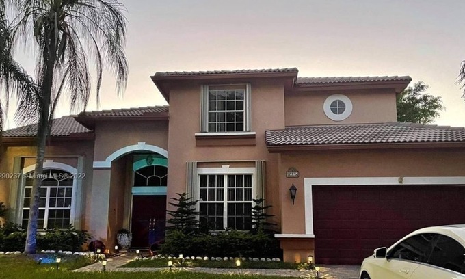 Survey Creek Apartment | 4 Bedroom Single family 436920 by Houzlet