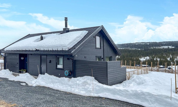 Skeikampen House | 4 bedroom stunning home in Svingvoll