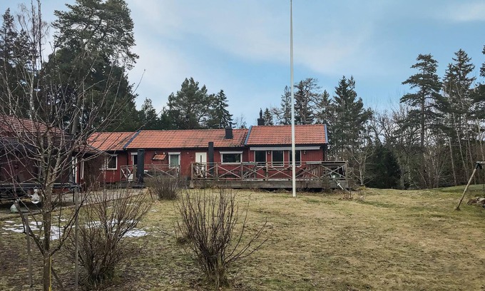 Osteraker Municipality House | 4 bedroom stunning home in Ljusterö