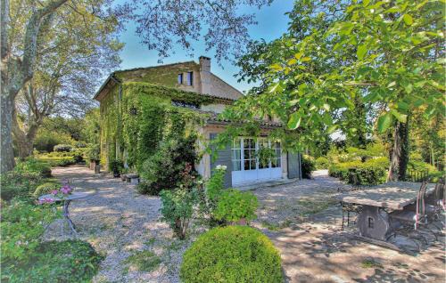 Lagnes House | 4 Bedroom Stunning Home In Lagnes