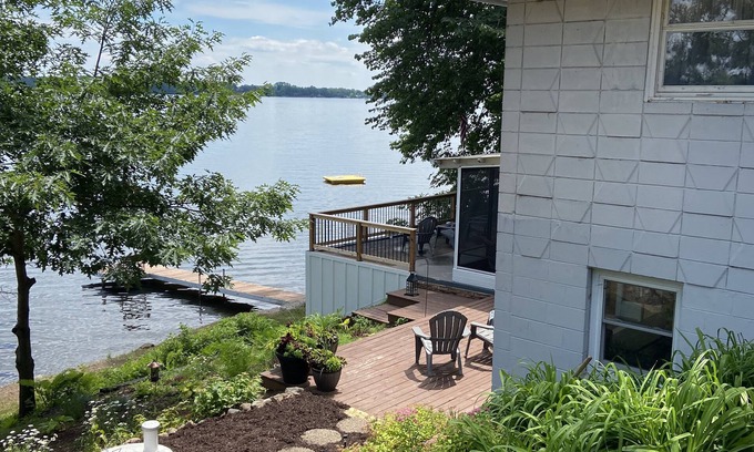 Balsam Lake House | 4-bedroom vacation home in Balsam Lake