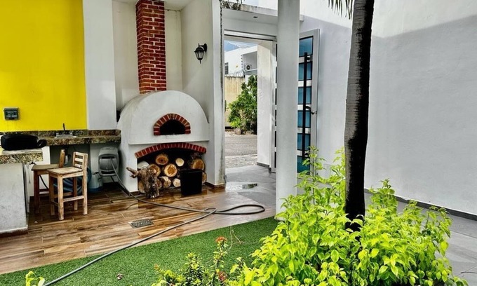 Ejidal Villa | 4-bedroom villa in beautiful Playa del Carmen with WiFi, AC, TV, Pool