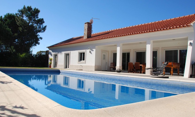 Troia Villa | 4 bedroom villa with garden and pool